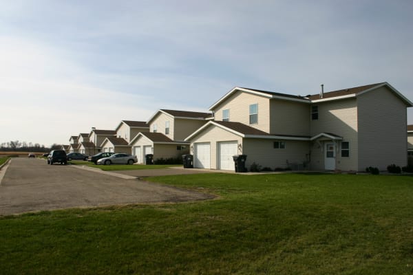 Willow Court Townhomes property